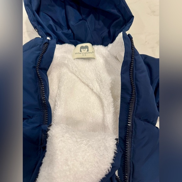 Baby snowsuit size 6-9 months - Picture 5 of 5